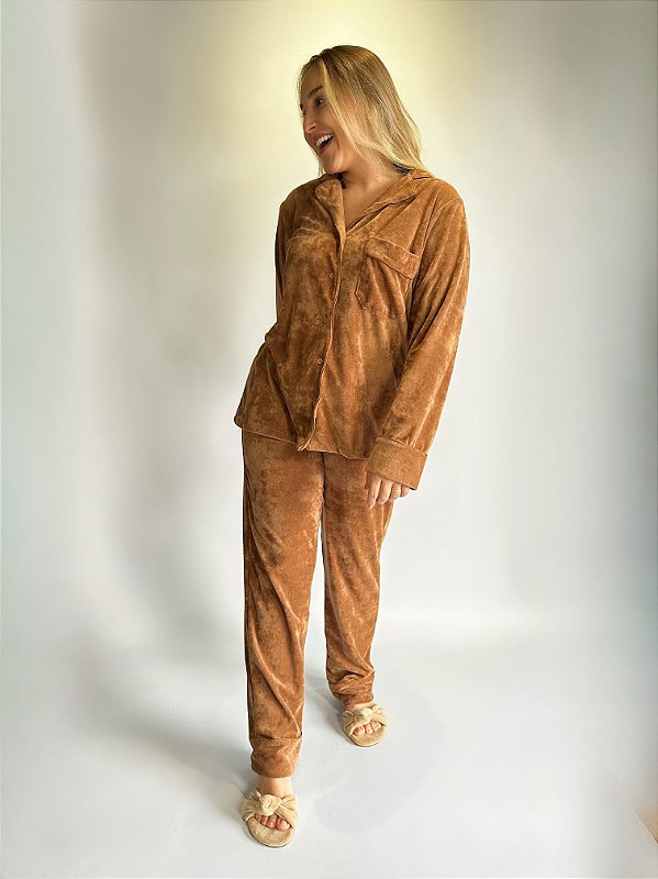 CONJUNTO DE PIJAMA FEMININO LONGO MALU | CARAMELO #SALE