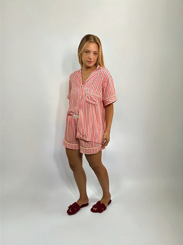 CONJUNTO DE PIJAMA FEMININO TRADICIONAL CURTO | VISCOSE