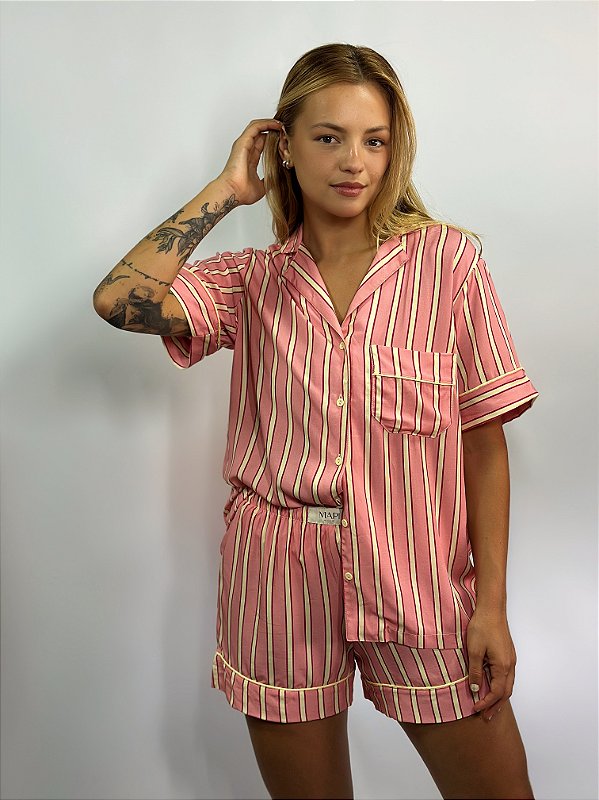CONJUNTO DE PIJAMA FEMININO TRADICIONAL CURTO | VISCOSE